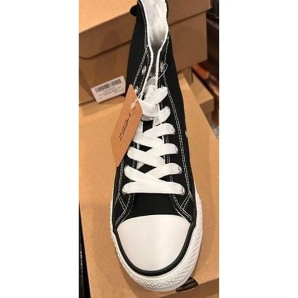 HEEZ Women's Sz 8 Fashion Sneakers Lace Up Canvas Sneaker High‎ Top Tennis Shoe